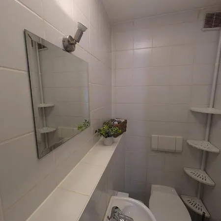 Grosse Helle Naehe Audi Und Lidl It Apartment *